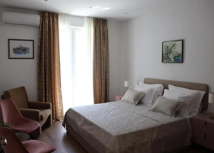 Appartement Mimica, Center Split